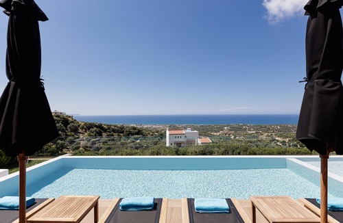 Rethymno Villa | Offering Full Privacy, Heated Pool, Scenic sea Views and Great Location