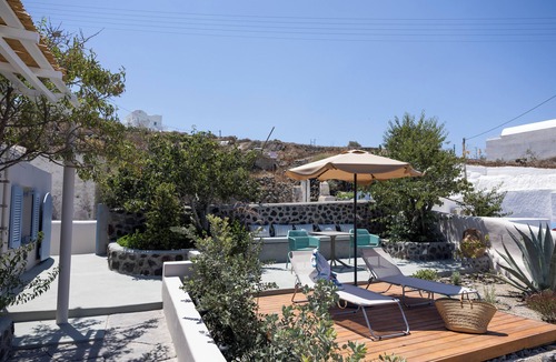 Finikia Apartment | Okeanos Suite 1, Panoramic sea & garden view