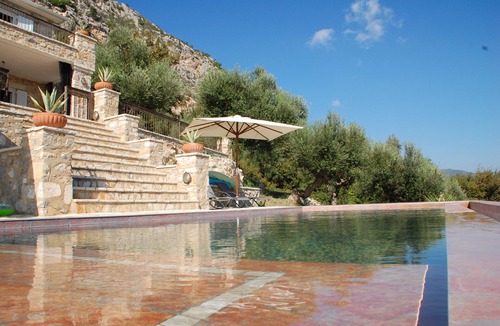 Zakharo House | Old Olive House | Infinity Pool | Sea Views | Peloponnese | Near Olympia
