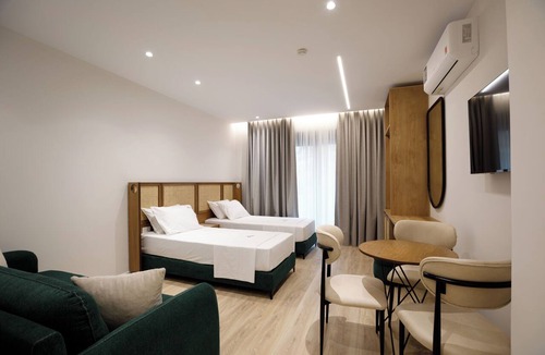 Sarande Hotel | Oleva Suites