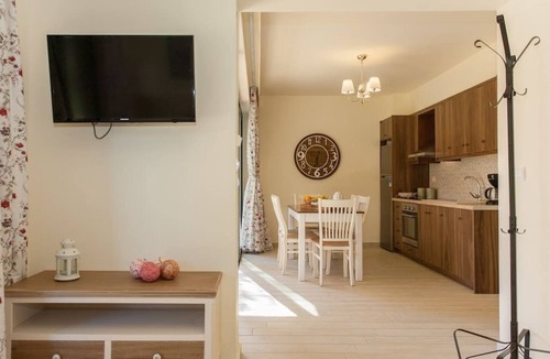 Filaki Apartment | Olive Tree Farm