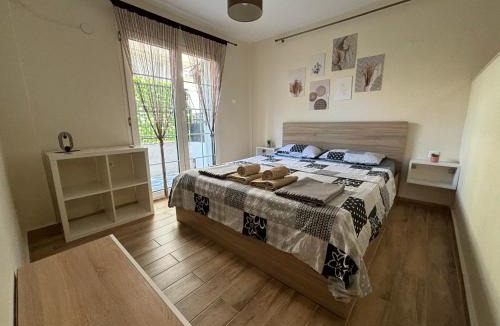 Agia Triada Apartment | Olivia Studios - Melina's home near the sea