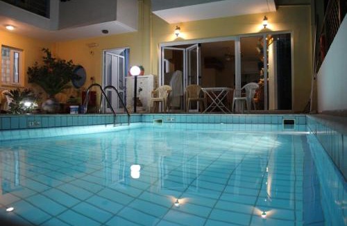 Hersonissos Centre Apartment | Famous Sporting Event Star