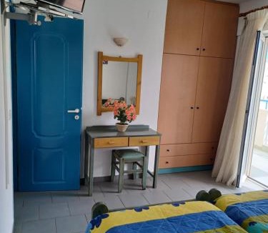 Hersonissos Centre Apartment | Famous Sporting Event Star