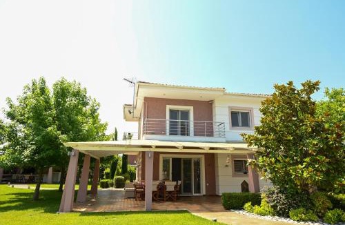 Anatolikos Olimpos Villa | Olympus Riviera Modern Luxury Villa in Leptokarya
