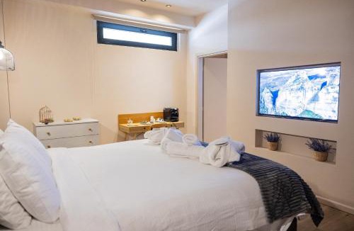 Trikala Apartment | Omega Suites 31