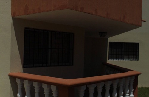 Costambar Apartment | On the Beach! Home away from home