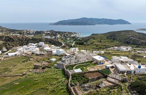 Psathi Hotel | Onar Hotel Kimolos