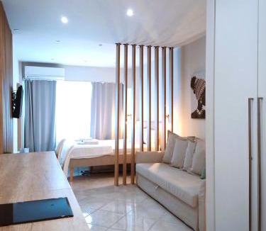 Thessaloniki City Centre Apartment | ONAR studio