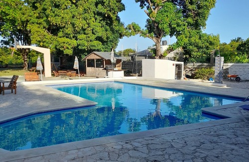 Bani Villa | Only 10min. From Bani City. Nice 5 bedroom villa in a private club