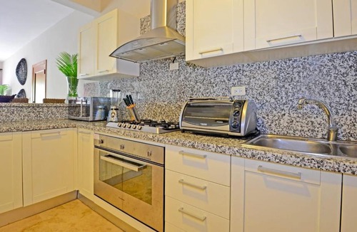 Puerto Bahia Villa | Open and bright El Valle 3BR Apartment at Puerto Bahia