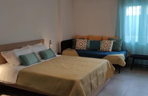 Spata-Artemida Apartment | Open plan