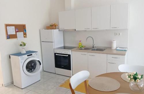 Drama Apartment | Orelia