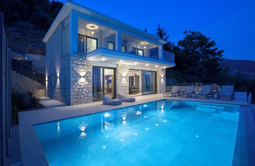 Nidri Villa | Oriens Villas