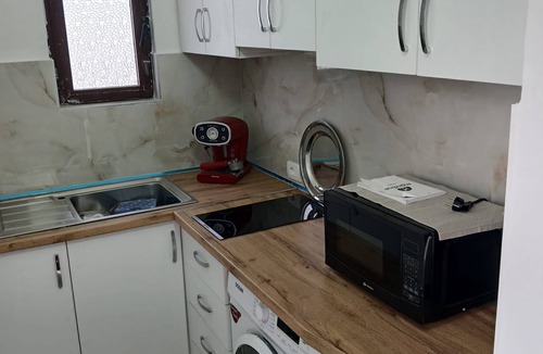 Vlore Apartment | Osmenaj Studios - Seaside Comfort in Vlore