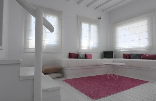 Drafaki Hotel | Ostraco Suites