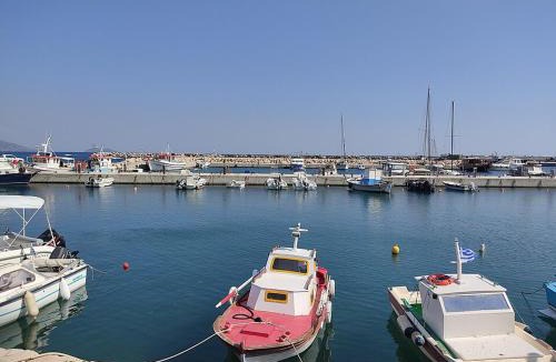 Marathokampos House | Ostria Beach House