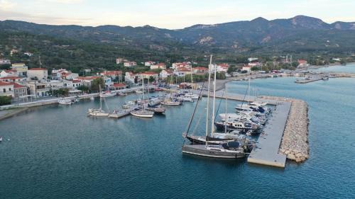 Marathokampos House | Ostria Beach House