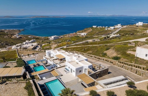 Faros Armenistis Villa | Outstanding Mykonos Villa | 5 bedrooms | Villa Menelaus | Private Pool