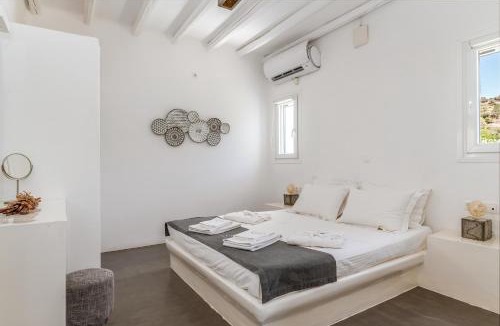 Kato Fellos Apartment | Ow Andros Suite 1,Private Whirlpool