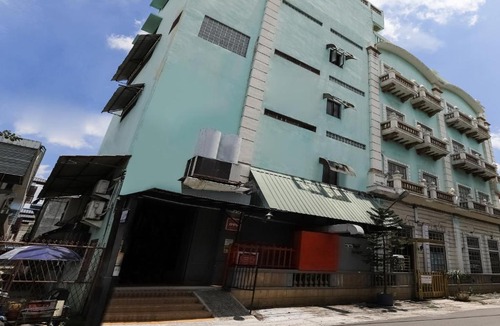 Medan Hotel | OYO 3375 Sumatera Agustinekost Syariah