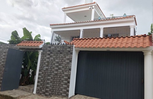 Mendoza House | Ozuna House