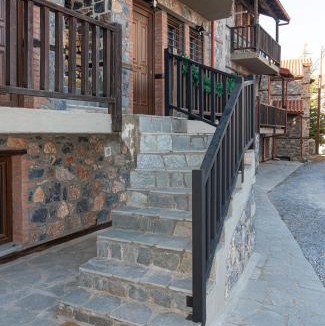 Aghios Athanasios Apartment | Palaios Agios Athanasios Luxury Μaisonette