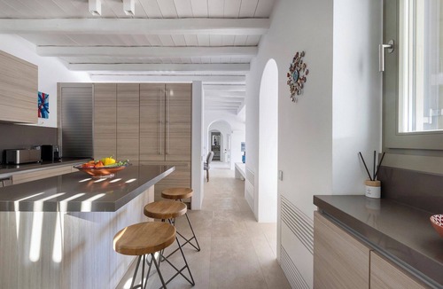 Naousa Villa | Palmyra - Eight Bedroom Villa, Sleeps 16