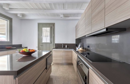 Naousa Villa | Palmyra - Eight Bedroom Villa, Sleeps 16