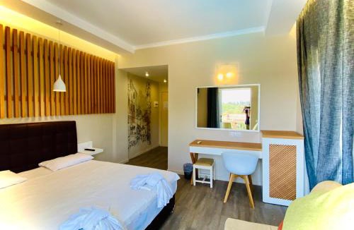 Ipsos Hotel | Paloma Blanca