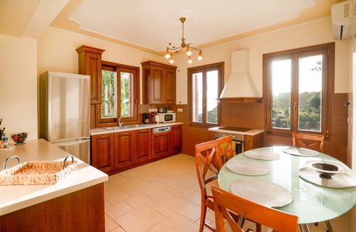 Katsarata Villa | Panoramic sea views and poolside peace in Kefalonia