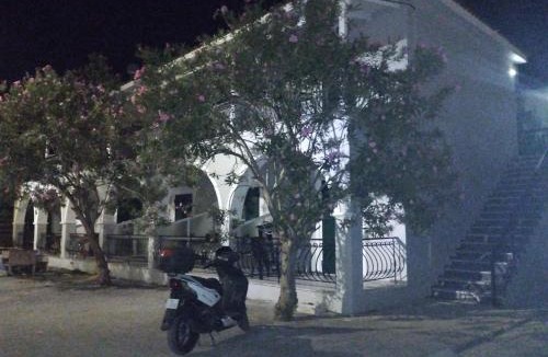Laganas Apartment | Panos Apartments