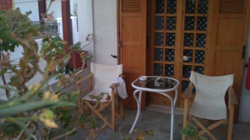 Aegina Town House | Pantazis Studios