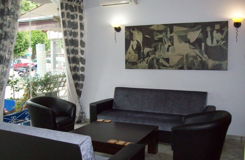 Larissa Hotel | Pantheon