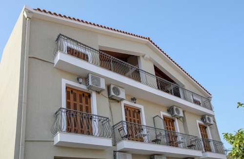 Argostoli Town Apartment | Papadatos Studios