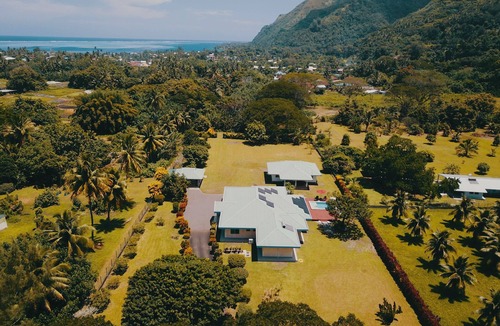 Papara Villa | Paparadise, a haven of peace in the heart of Papara on the island of Tahiti.