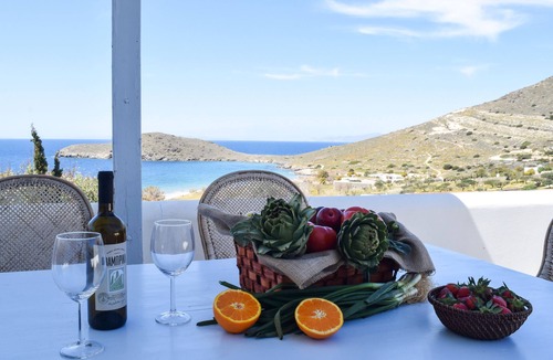 Delfini House | 'Paradise' says Cnn - 2-Bed Villa in Delfini Bay