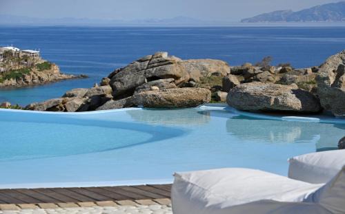 Paradise Villa | Paraga Scorpios area Villa 1 "7min WALK TO BEACH" by Calypso Sunset Villas