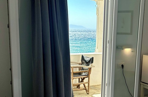 Chrissi Akti Hotel | Paros Philoxenia