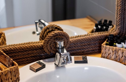 Aliki Hotel | Parosland Hotel