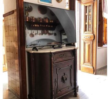 Aperathos House | Partarolos Traditional House