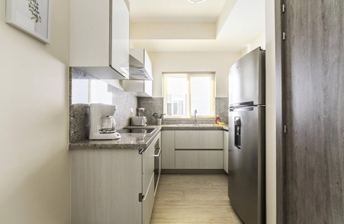 El Cortecito Condo | Paseo Del Mar B3A 200Mbps Pool Walk to Beach & Dining!