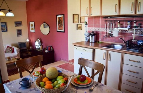 Kolymbari Apartment | Peaceful and spacious countryside apartment. MaGea Asterias