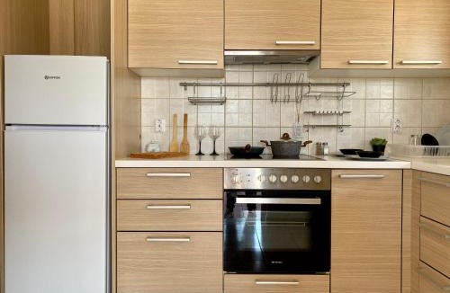 Zipari House | Peaceful Apartment in Nature, with Yard - El Greco Apartments No 3