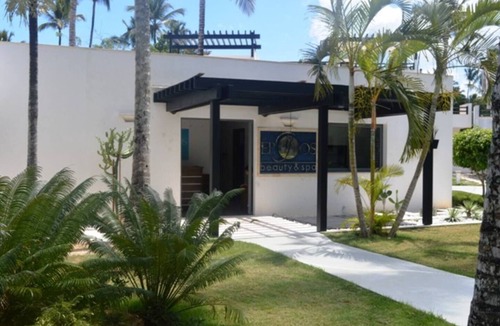 La Iglesia Villa | Peaceful villa with garden and swimming pool - 300 m from the beach