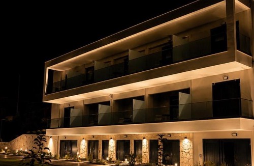 Afytos Hotel | Pefkon Suites