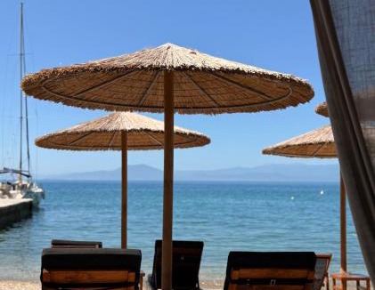 Kala Nera Hotel | Pegasus Hotel & Coastal Cafe