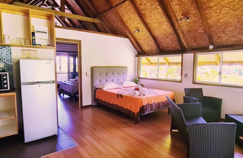 Teahupoo Hotel | Pension les 3 cascades