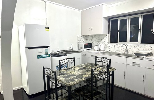 Labasa Apartment | Perfectly located holiday home in Labasa 8336926