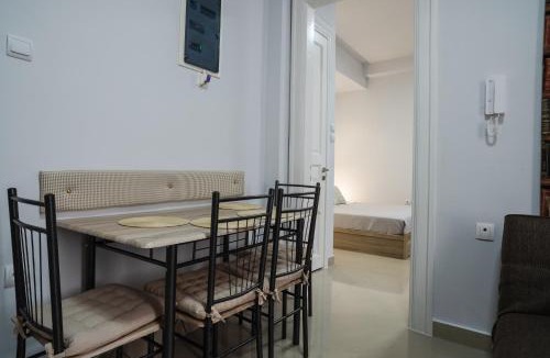 Athens City Centre Apartment | Periapton, a renovated interwar silversmithery
